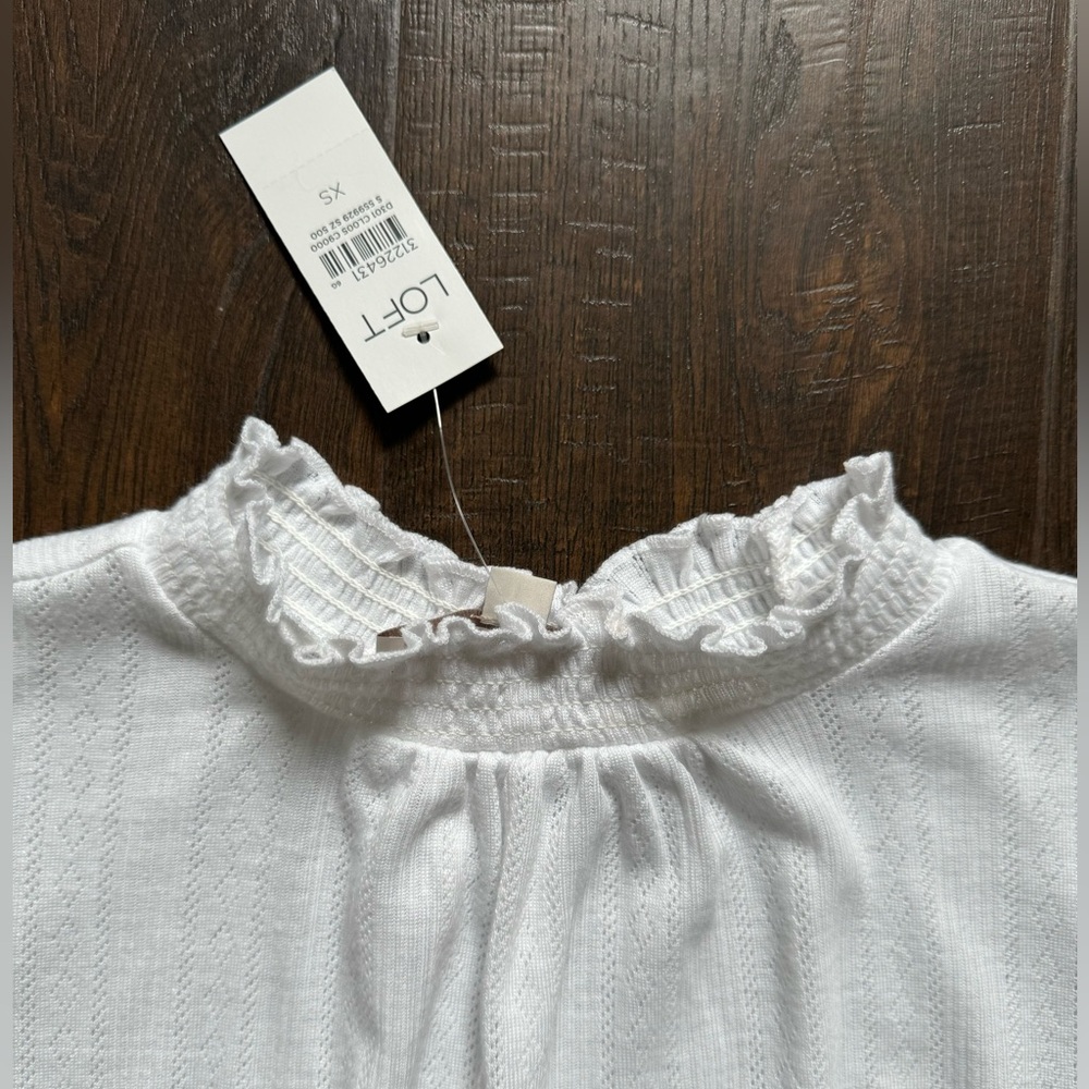 Elegant White Ruffled Women's Top - Picture 2 of 6